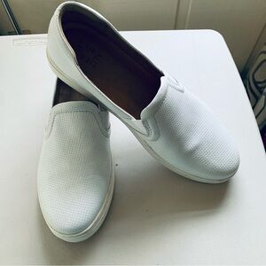 Naturalizer white genuine leather slip on casual men's shoes/sneaker US size 12